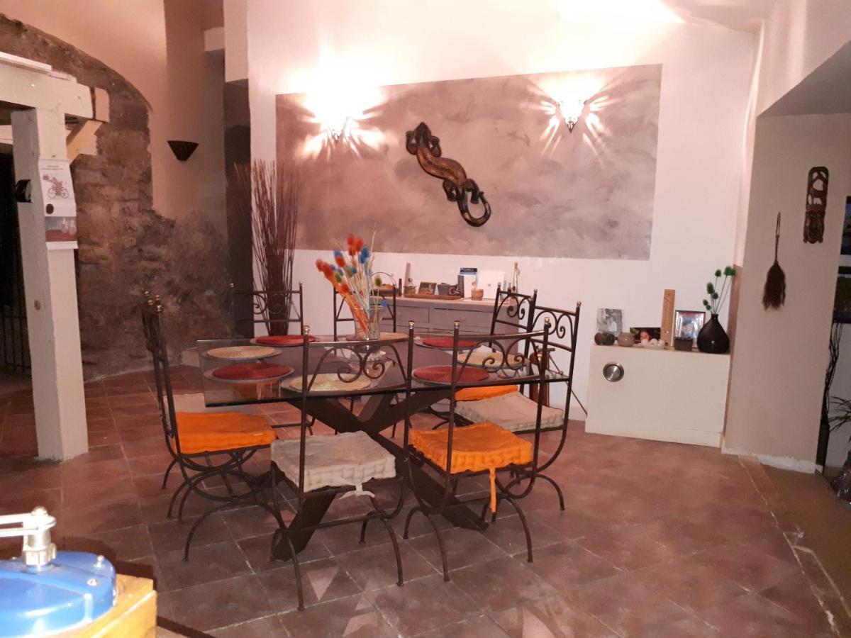 Bed and Breakfast Chez Patricia & Denis Flassans-sur-Issole Esterno foto
