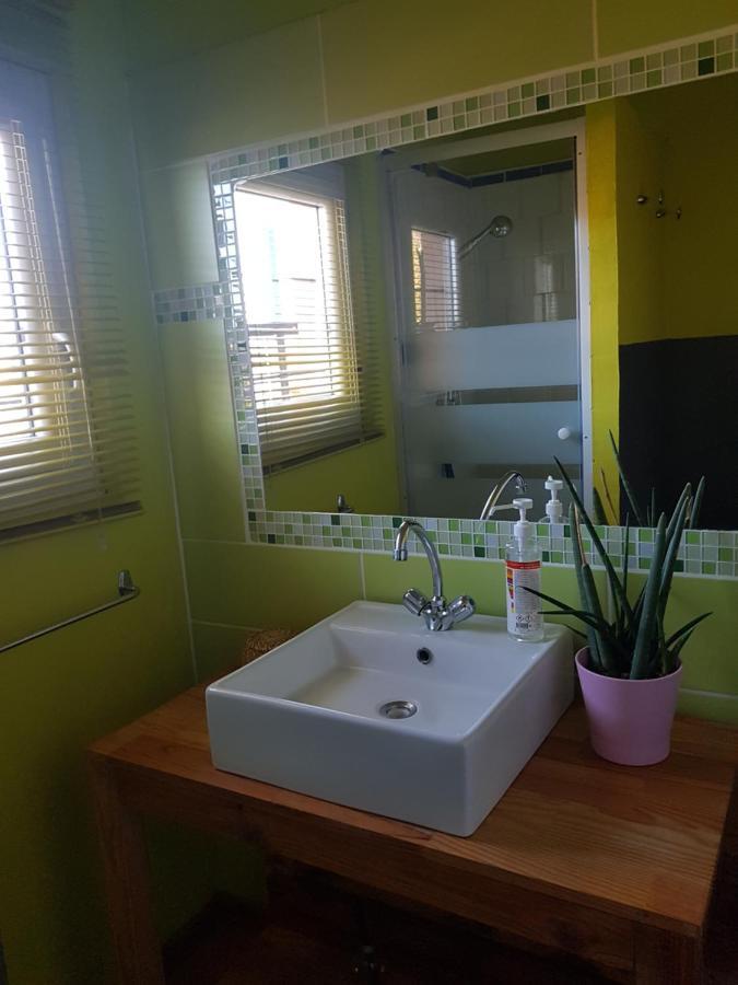 Bed and Breakfast Chez Patricia & Denis Flassans-sur-Issole Esterno foto